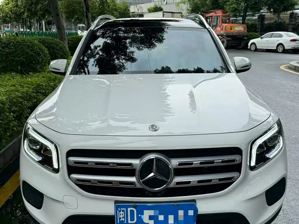 Mercedes-Benz GLB — миниатюра 2