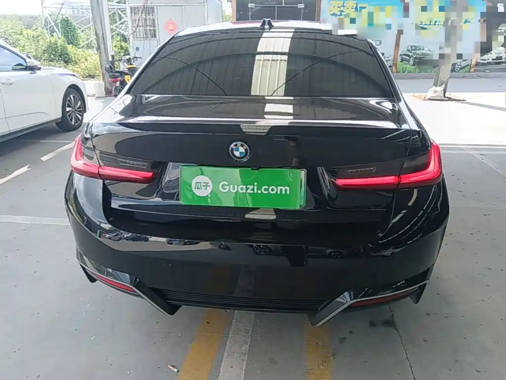 BMW i3 — миниатюра 6
