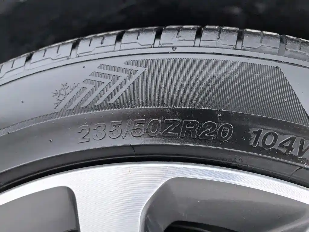 Land Rover Discovery Sport — миниатюра 24