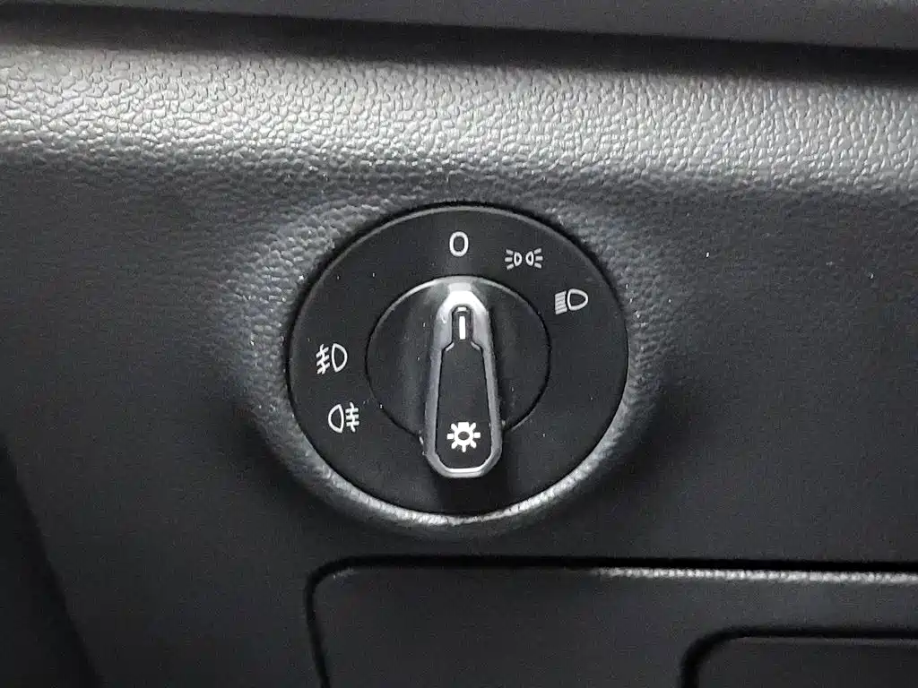 Volkswagen Sagitar — миниатюра 21