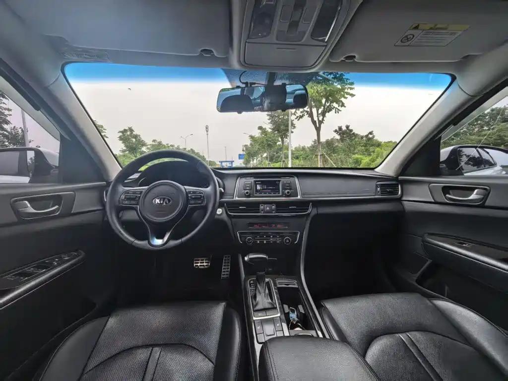 Kia K5 — миниатюра 8