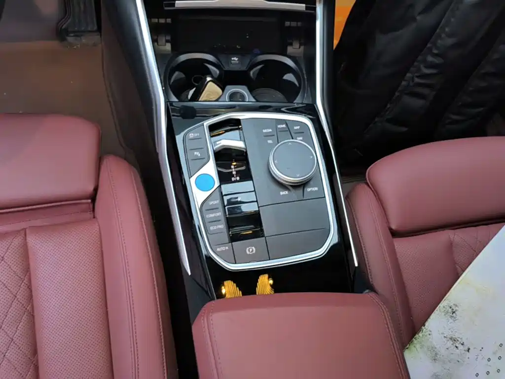 BMW i3 — миниатюра 14