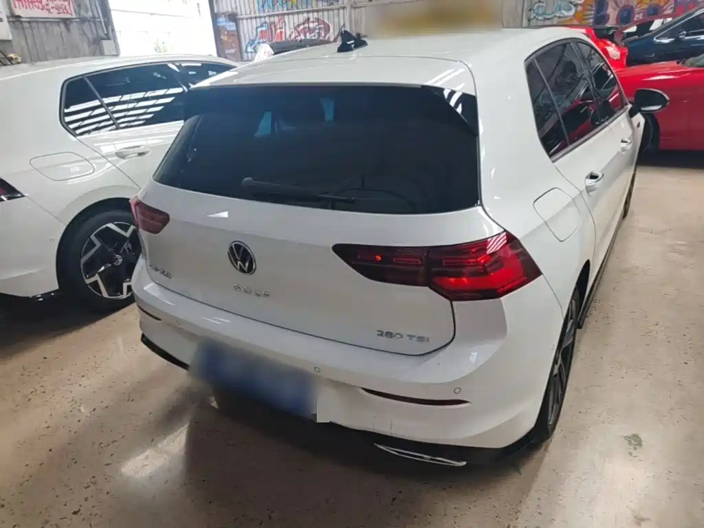 Volkswagen Golf — миниатюра 6