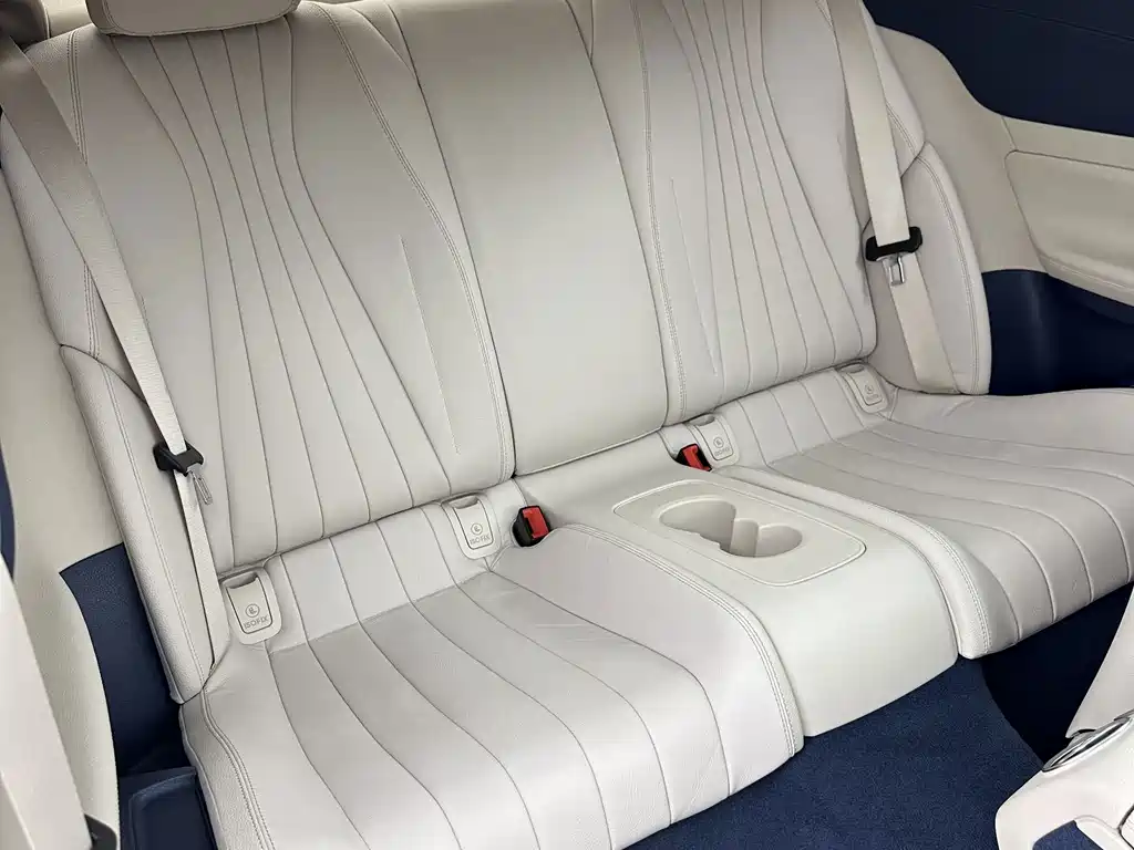 Mercedes-Benz E-Class (Import) — миниатюра 9