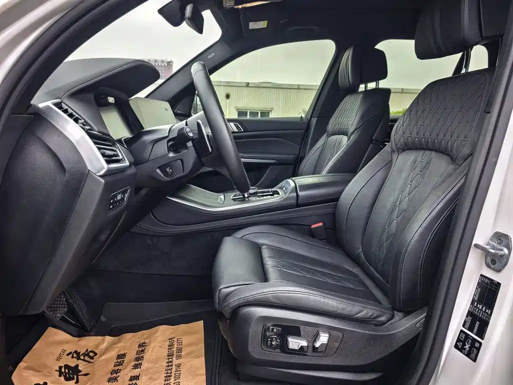 BMW X5 (Import) — миниатюра 8