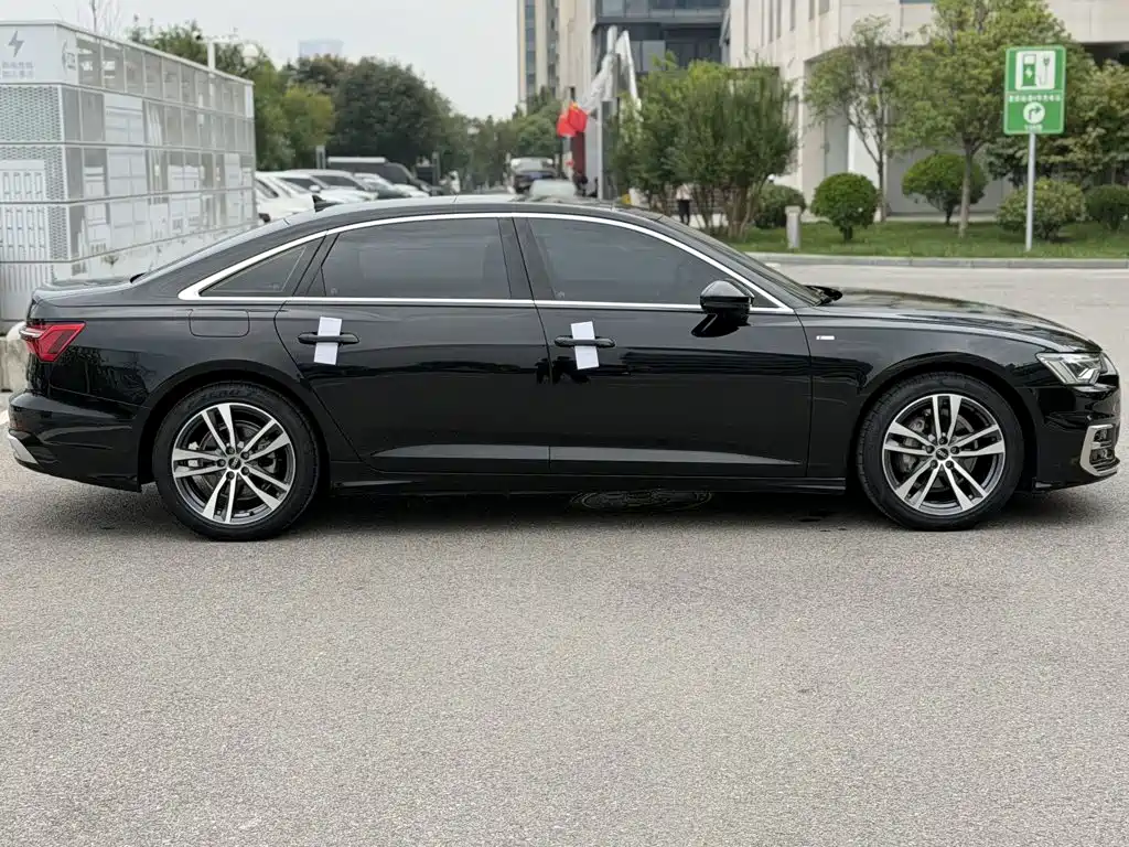 Audi A6L — миниатюра 9