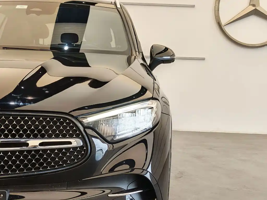 Mercedes-Benz GLC — миниатюра 6