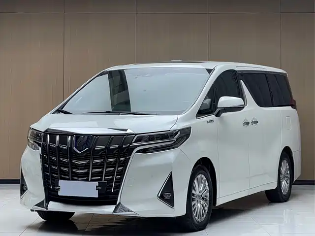 TOYOTA ELFA 2020