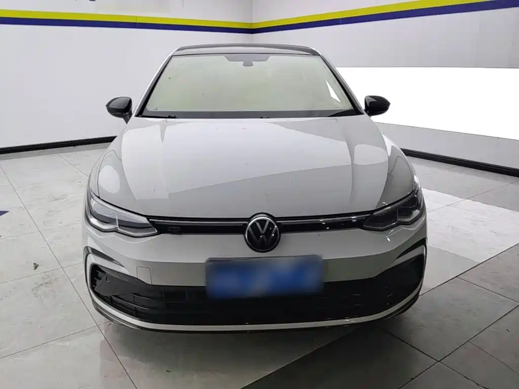 Volkswagen Golf — миниатюра 3