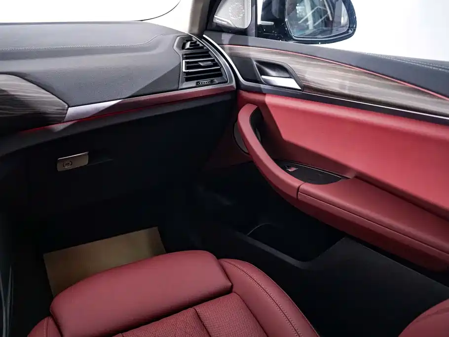 BMW X3 — миниатюра 26