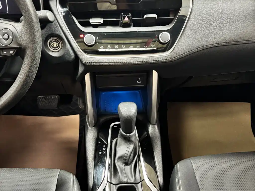 Toyota Frontlander — миниатюра 10