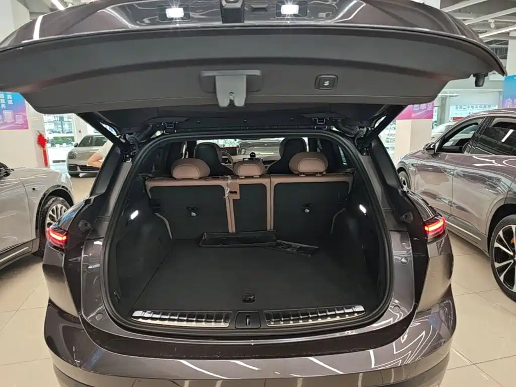 NIO ES6 — миниатюра 19