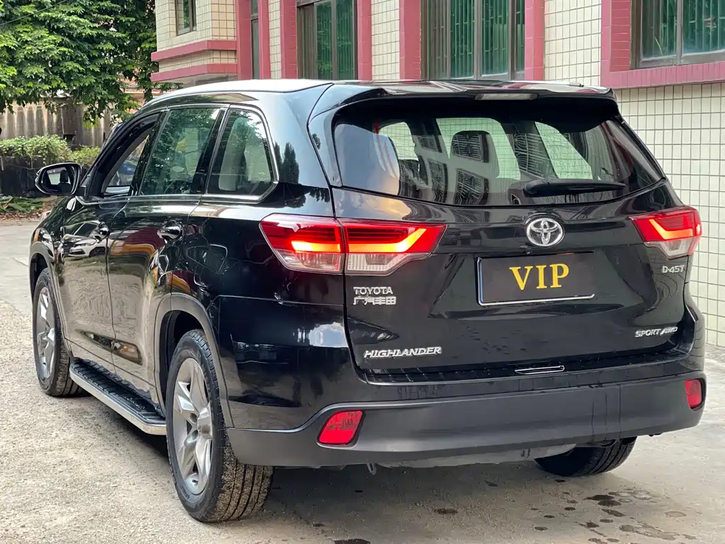 Toyota Highlander — миниатюра 9
