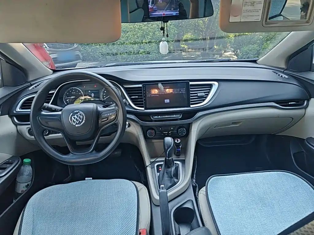 Buick Excelle — миниатюра 10