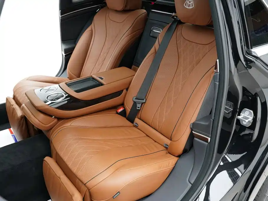 Mercedes-Benz S-Class — миниатюра 13
