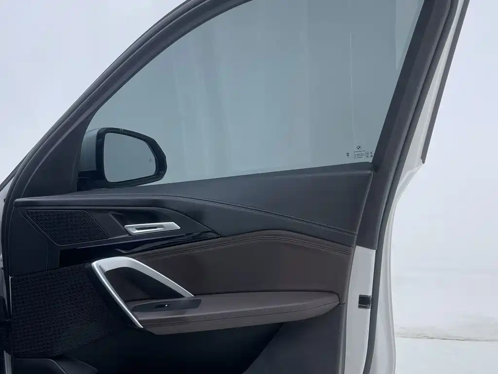 BMW X1 — миниатюра 28