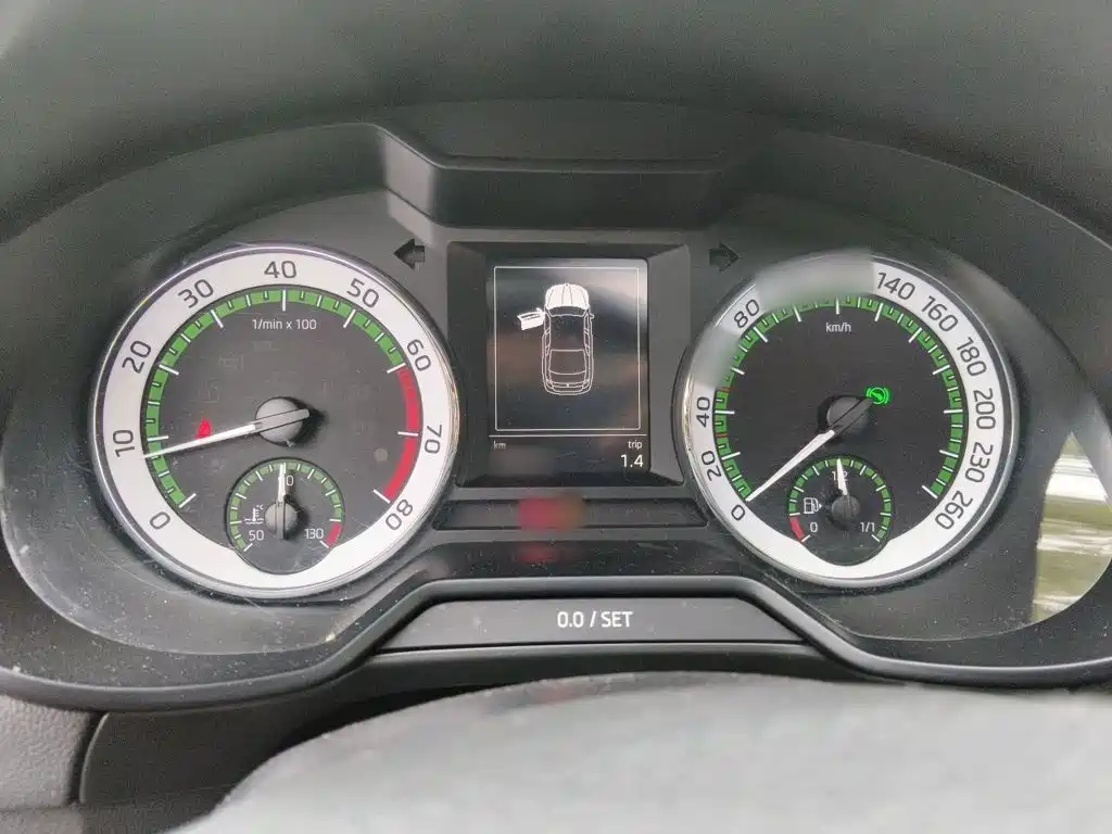 Skoda Octavia — миниатюра 4