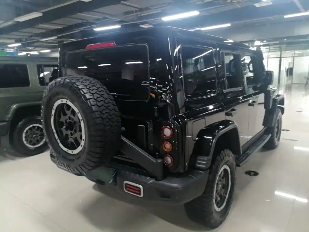 212 212 T01 — миниатюра 7
