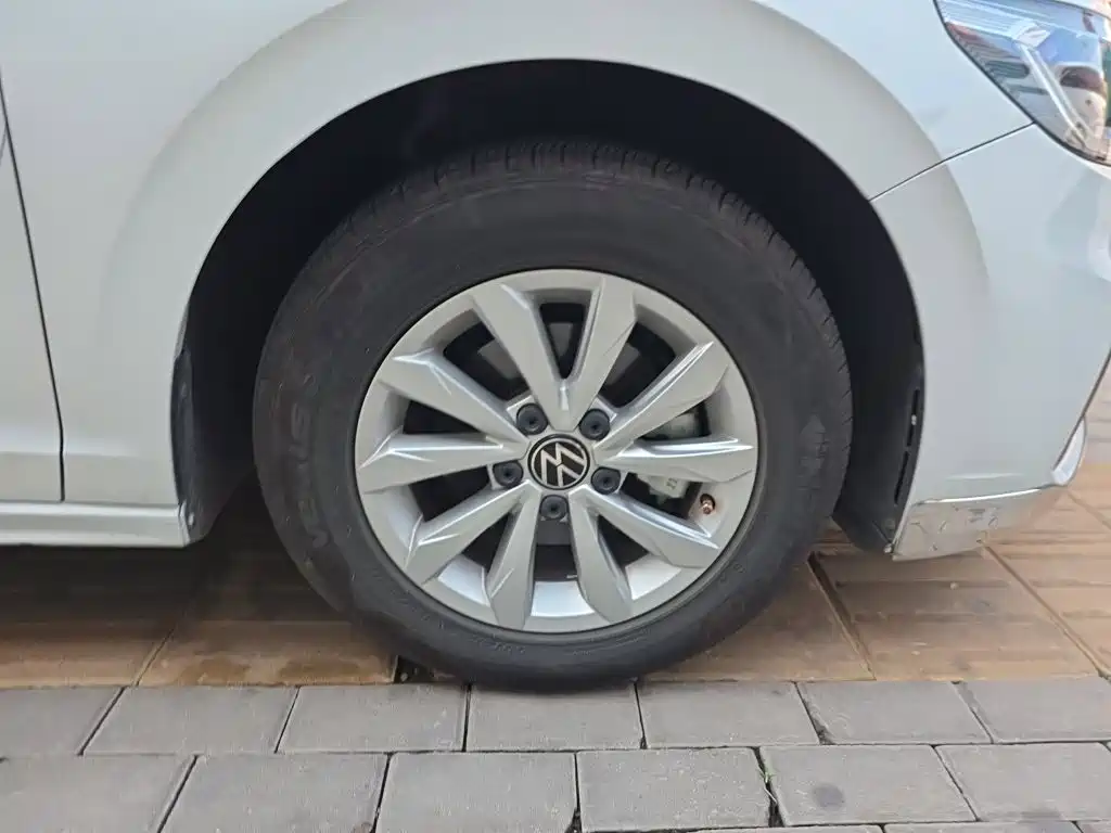 Volkswagen Bora — миниатюра 8