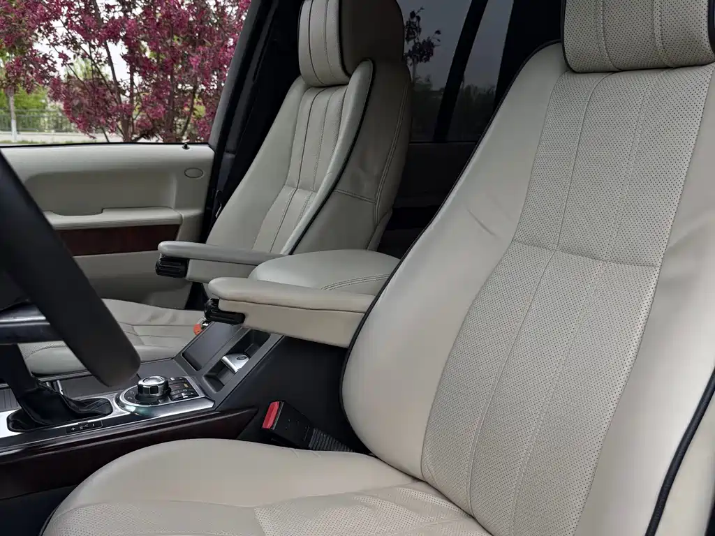 Land Rover Range Rover 2012 5.0 SC V8