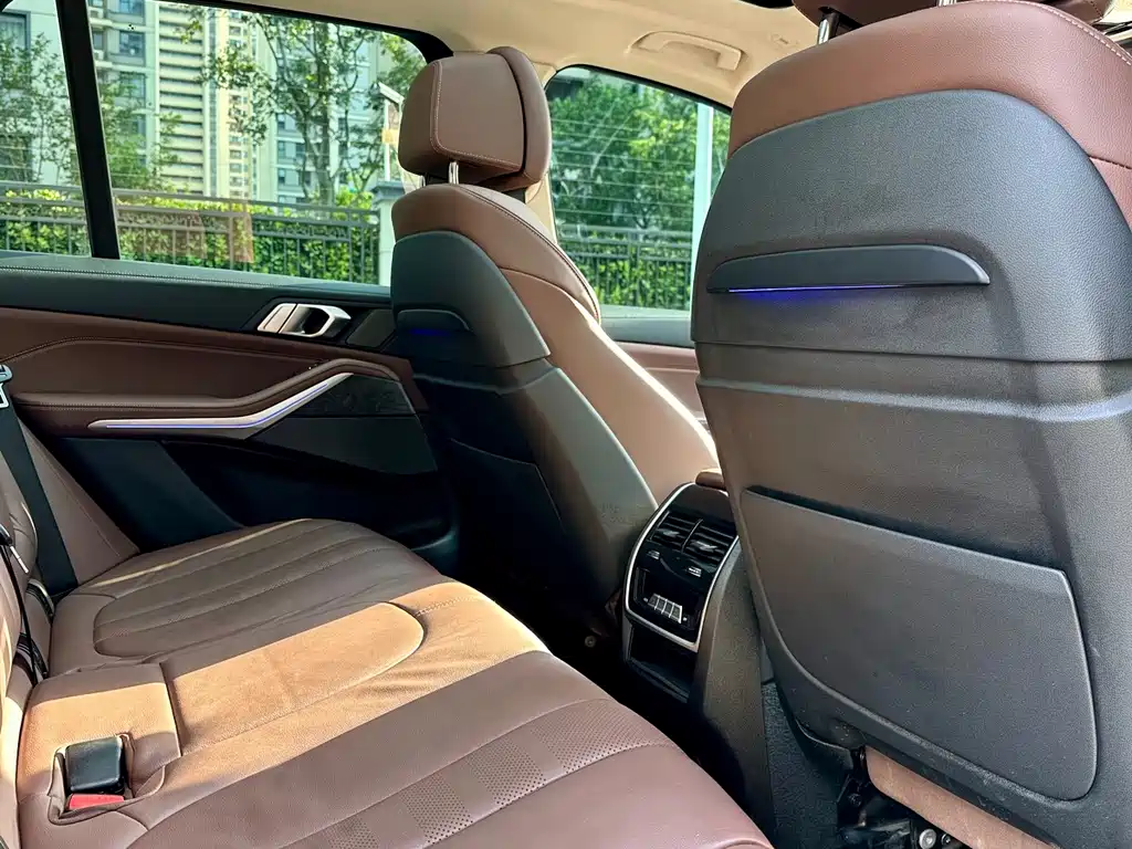 BMW X5 (Import) — миниатюра 10