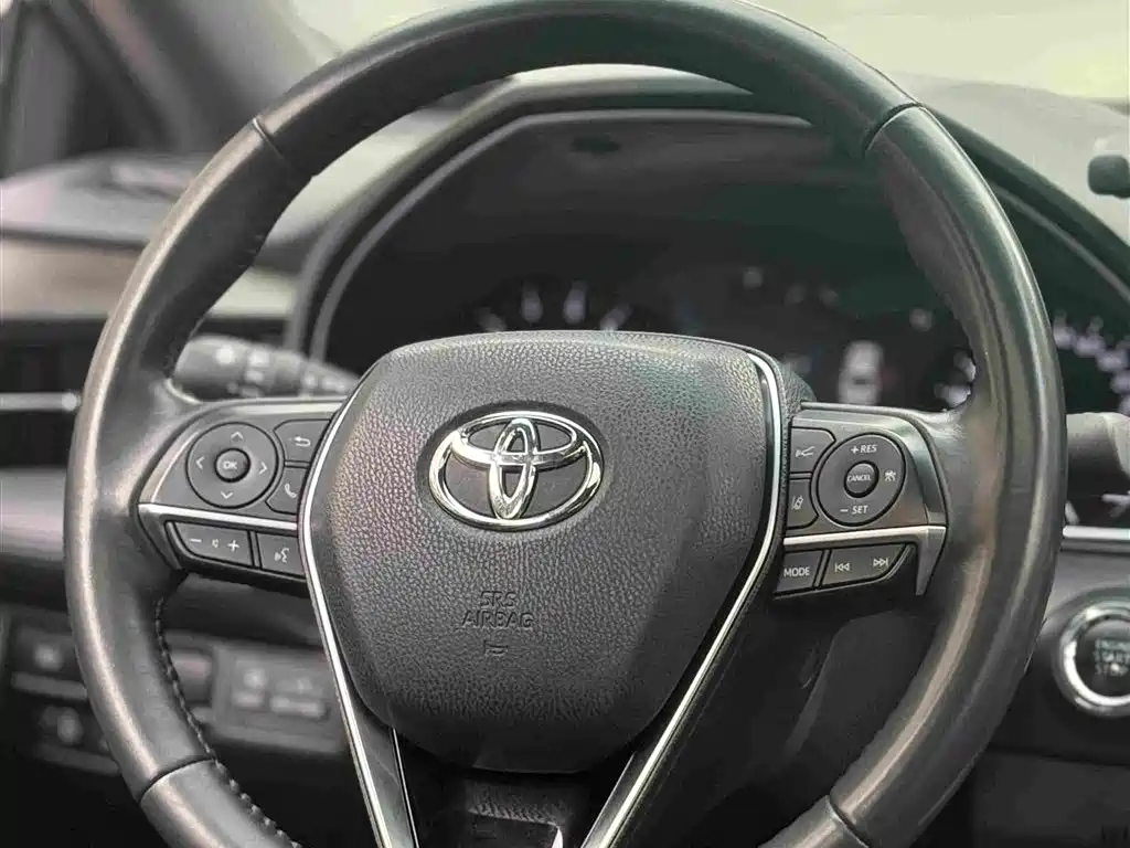 Toyota Avalon — миниатюра 13
