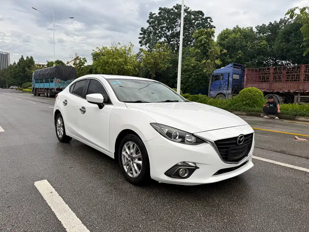Mazda 3 Axela — миниатюра 3