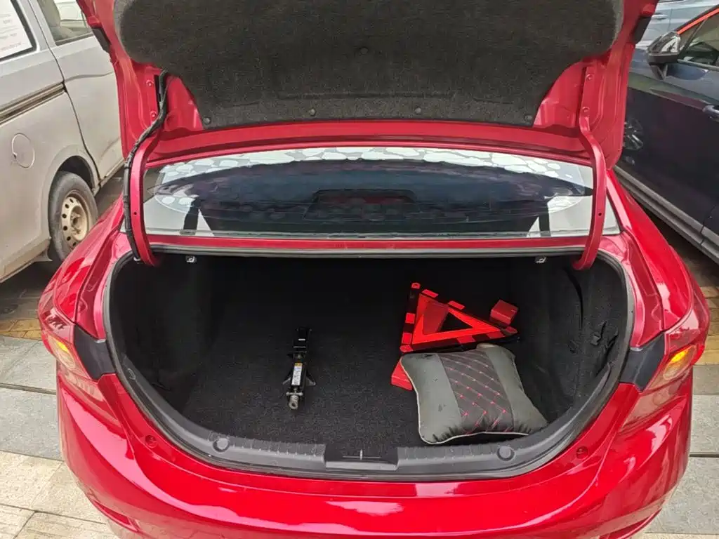 Mazda 3 Axela — миниатюра 19