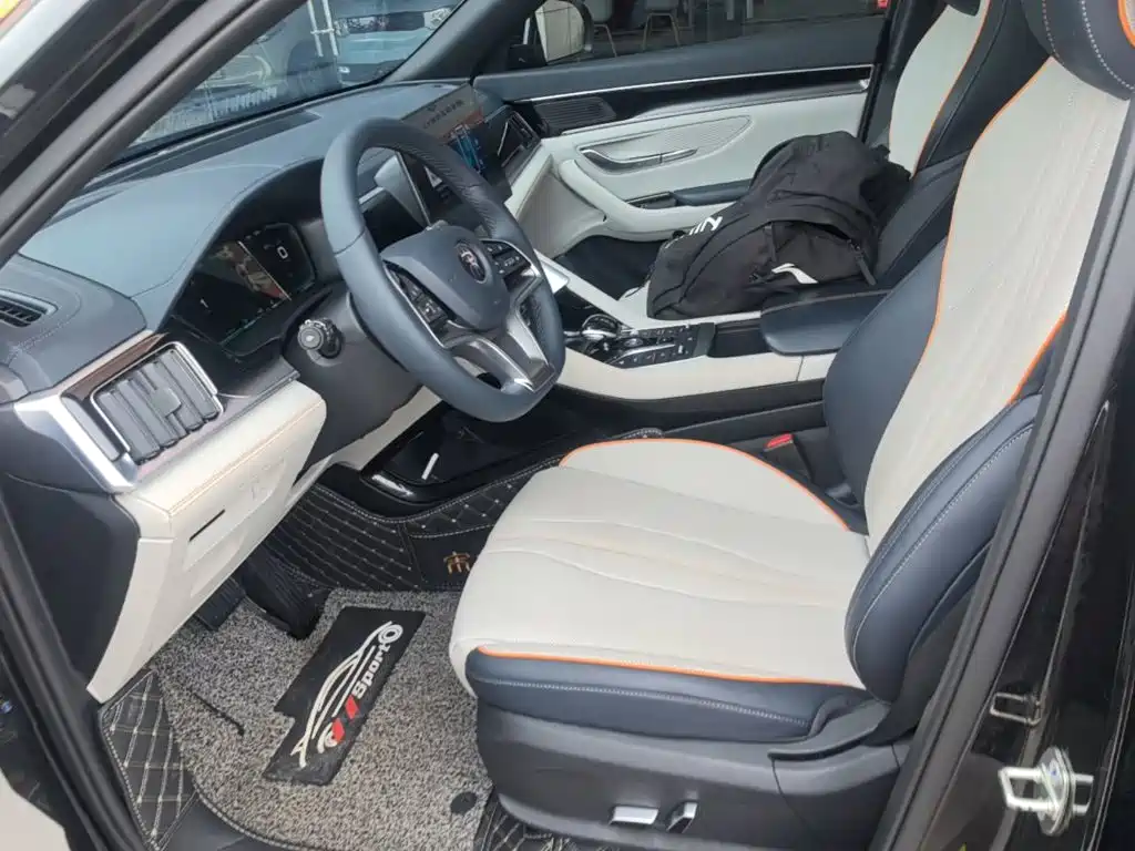 BYD PLUS New Energy — миниатюра 15