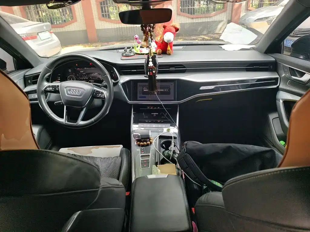 Audi A6L New Energy — миниатюра 5