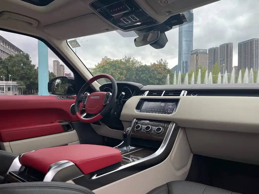 LAND ROVER RANGE ROVER SPORT