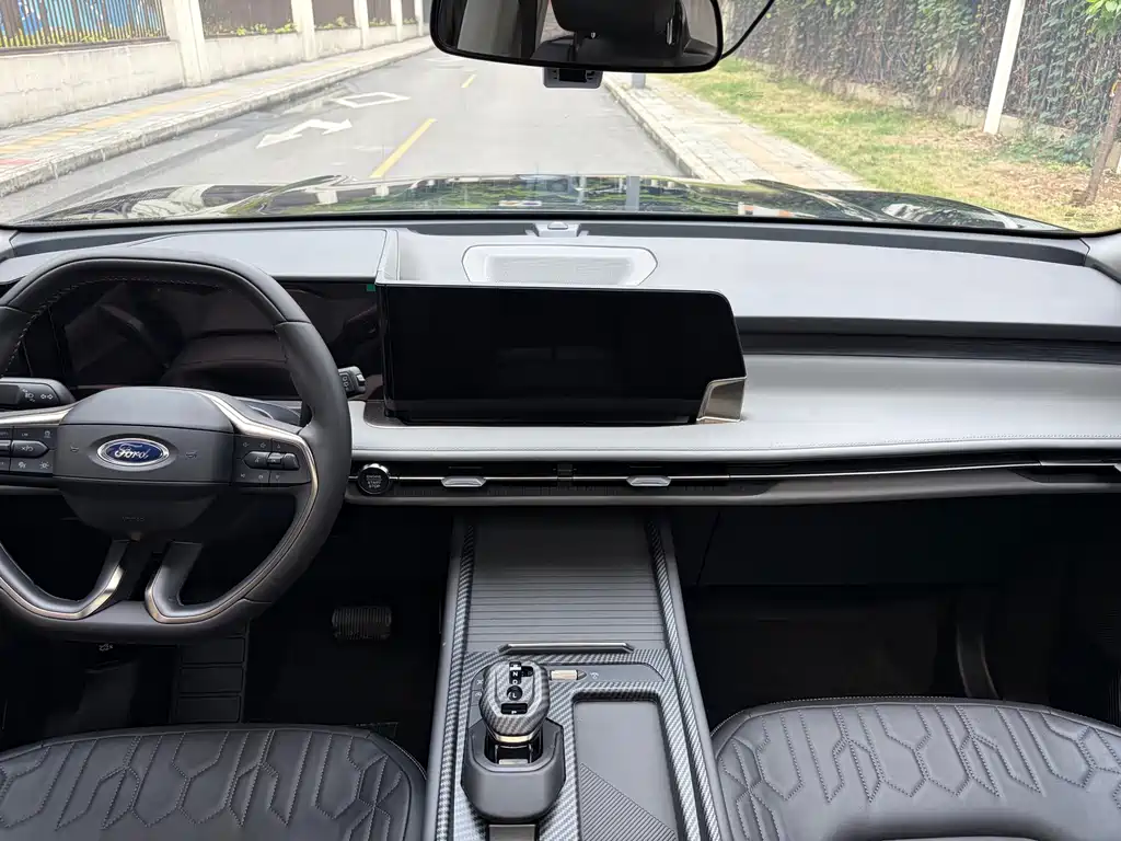Ford Edge 2024 L 2.0T EcoBoost мест Fashion