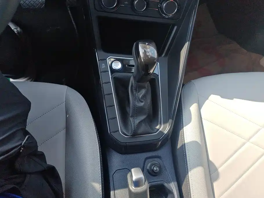 Volkswagen Lavida — миниатюра 16