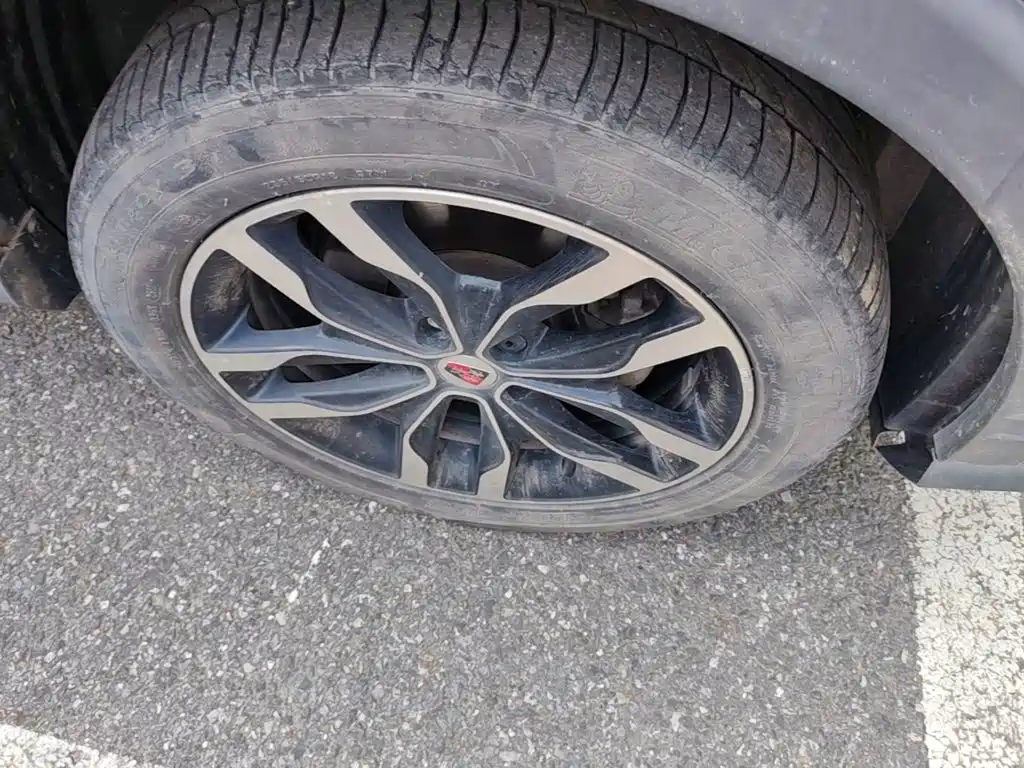 Roewe RX5 — миниатюра 12