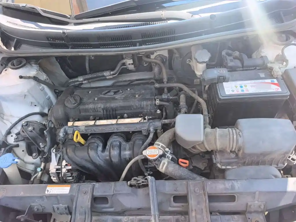 Hyundai Verna — миниатюра 20