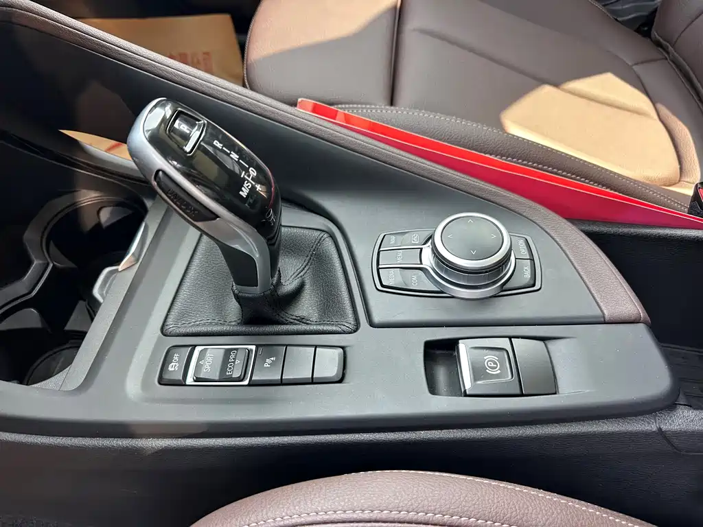 BMW X1 — миниатюра 7