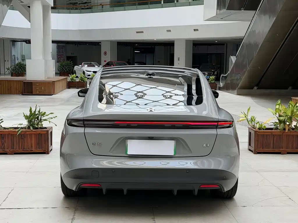 NIO ET5 — миниатюра 5