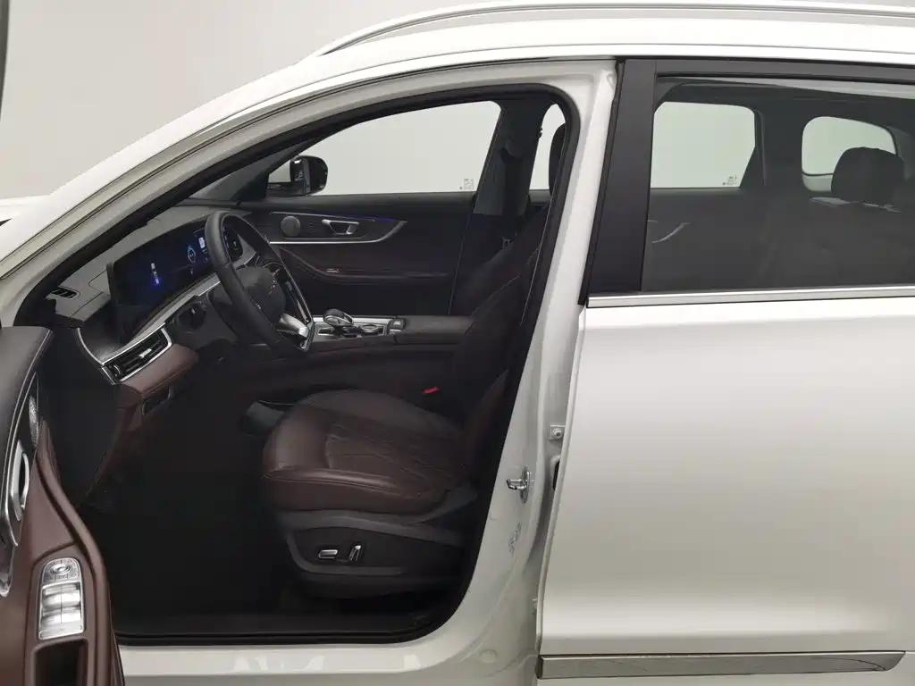 Chery Tiggo 8 PRO — миниатюра 10