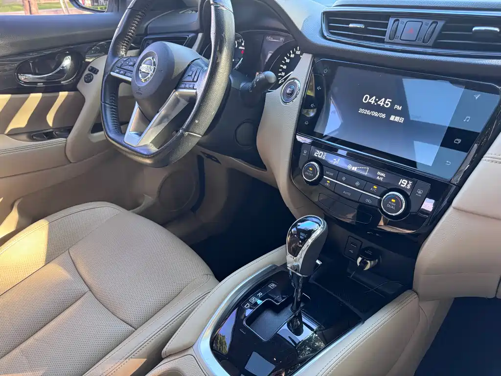 Nissan X-Trail — миниатюра 15