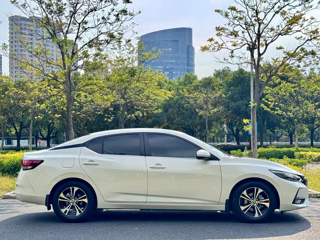 Nissan Sylphy — миниатюра 24