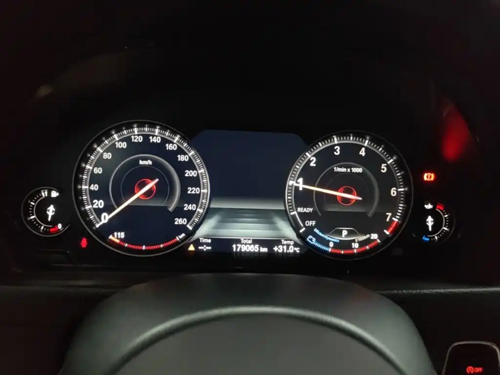 BMW 3 Series — миниатюра 12