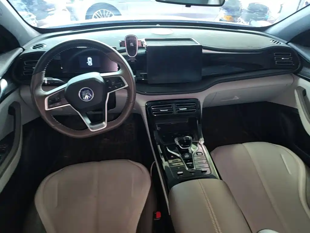 BYD Qin PLUS — миниатюра 10