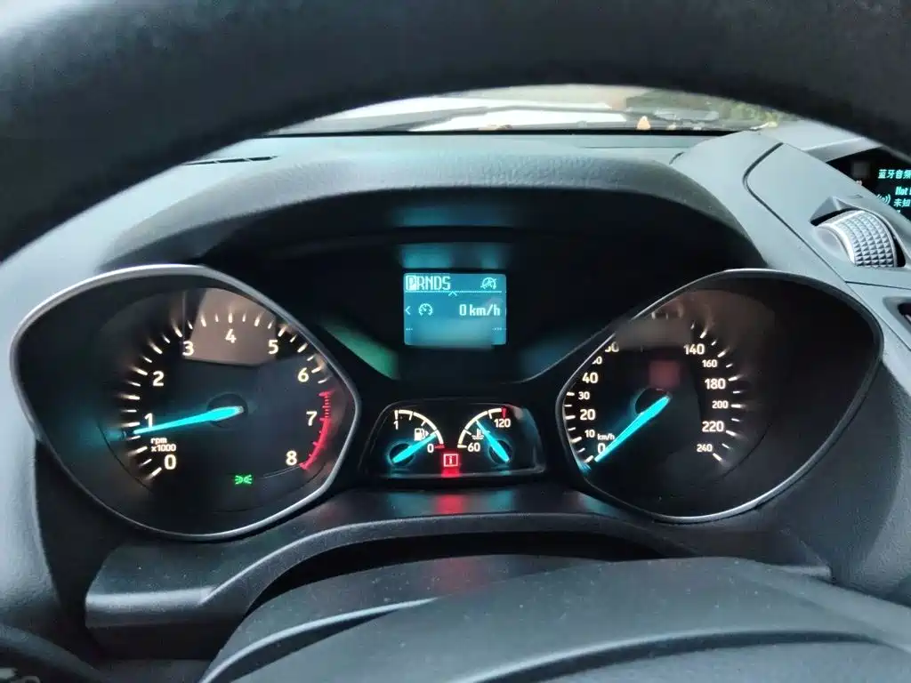 Ford Kuga — миниатюра 4