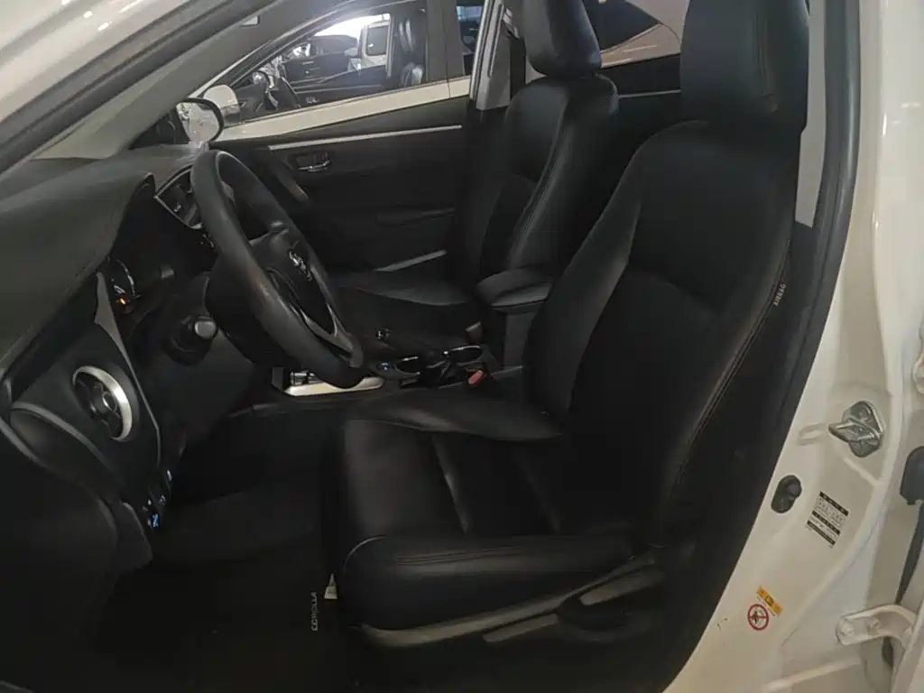 Toyota Corolla — миниатюра 15