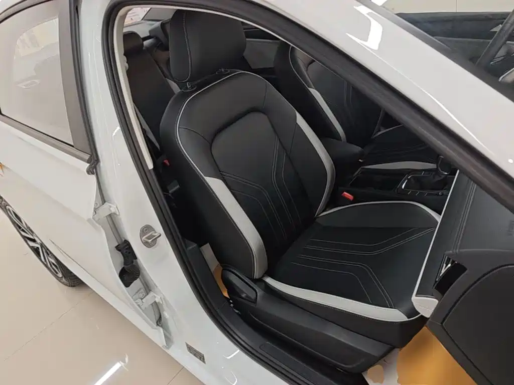 Jetta VA7 — миниатюра 25
