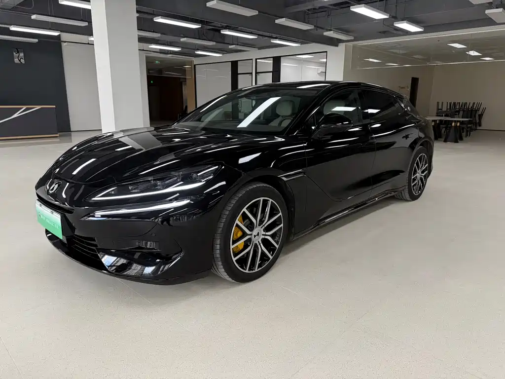 Denza Denza Z9GT