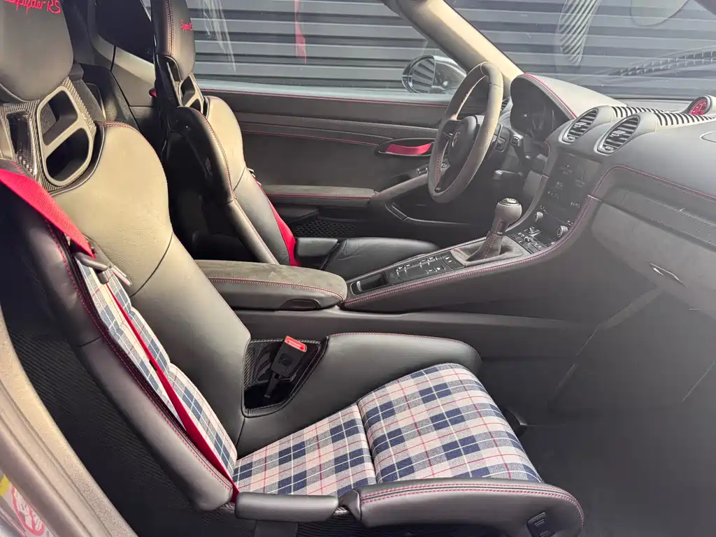 Porsche 718 — миниатюра 13