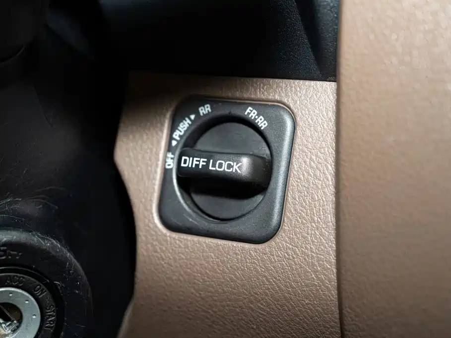 Toyota Land Cruiser — миниатюра 13