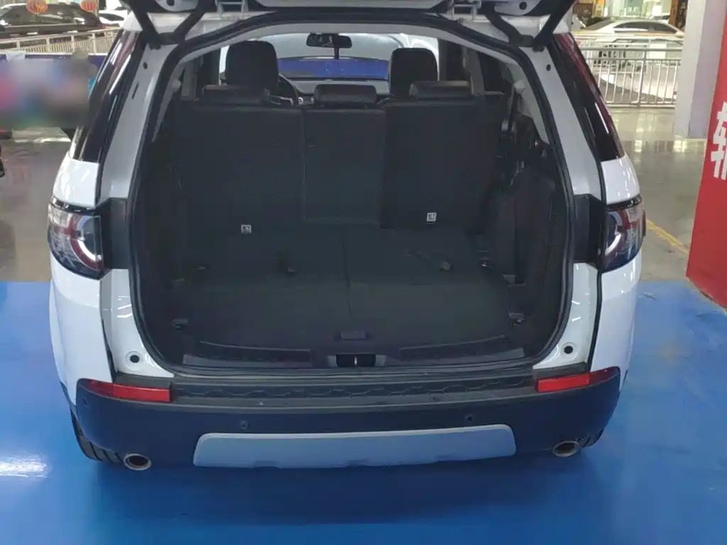 Land Rover Discovery Sport — миниатюра 19