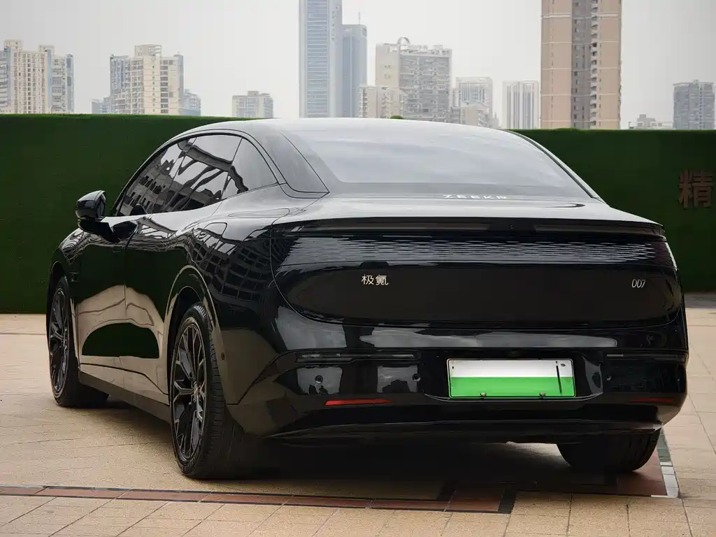 ZEEKR EXTREME KRYPTON 007
